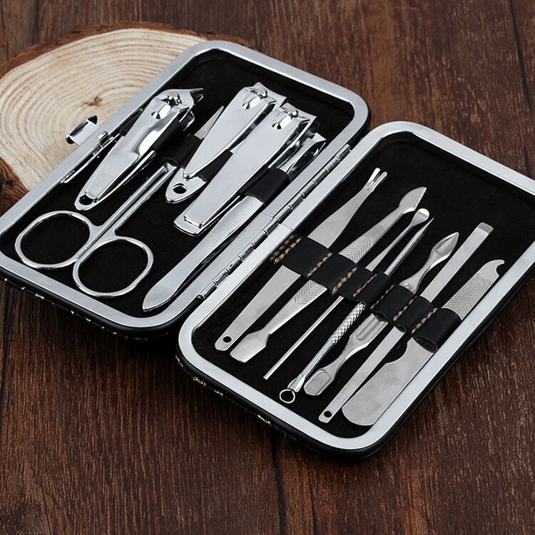 12-piece beauty set Manicure Set Nail Clippers Pedicure Kit Professional Manicure and Pedicure Kits