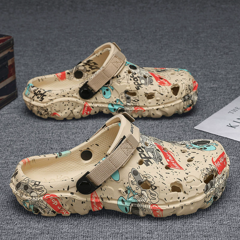 Summer Men Aqua Shoes Slippers EVA Men Outdoor Water Clogs Male Beach Shoes Fashion Water Shoes Luxury Sandals Comfort Home