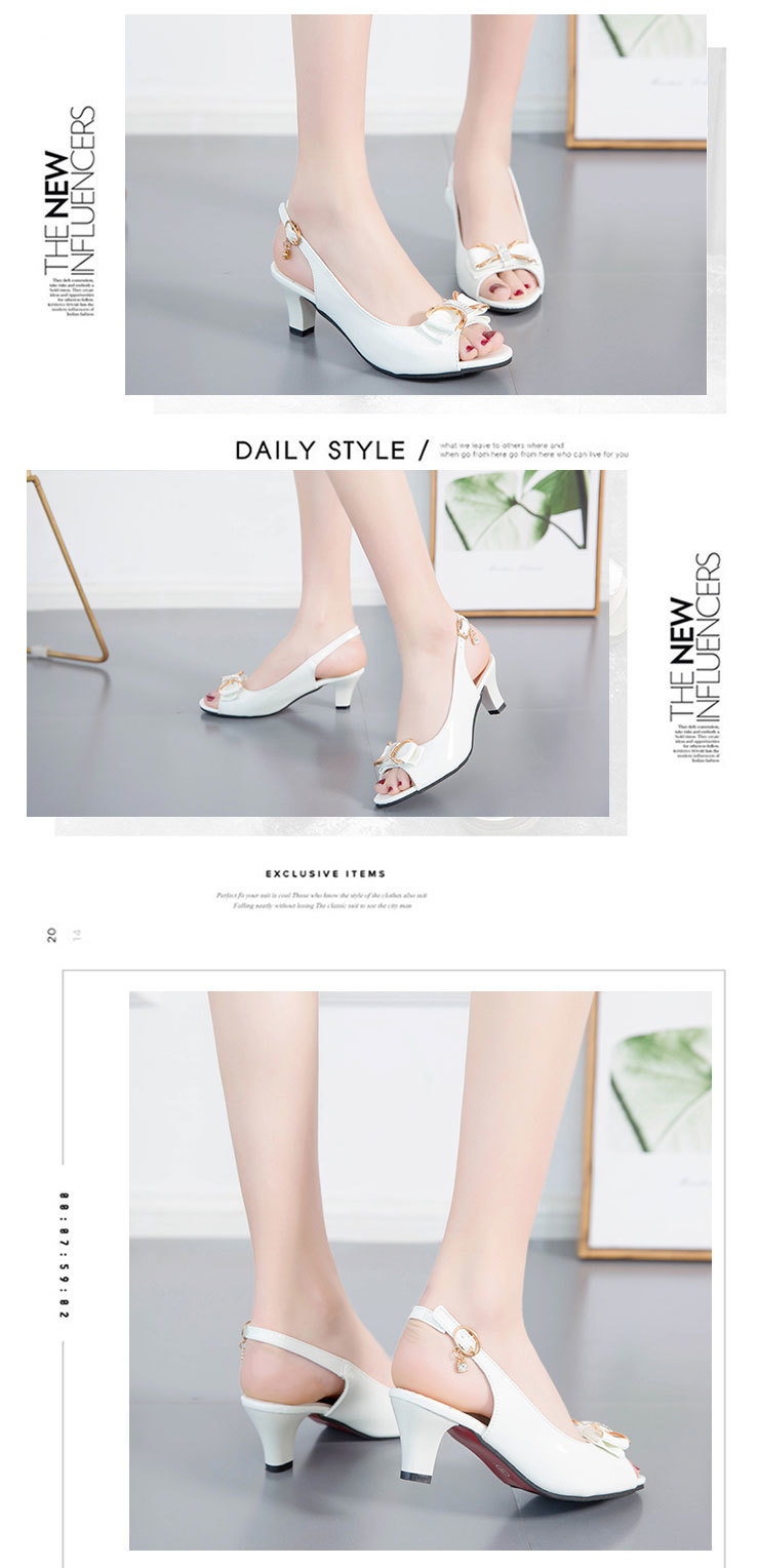 Spring/Summer New Korean Version One Button Fashion Casual Fish Mouth Large Women's Sandals