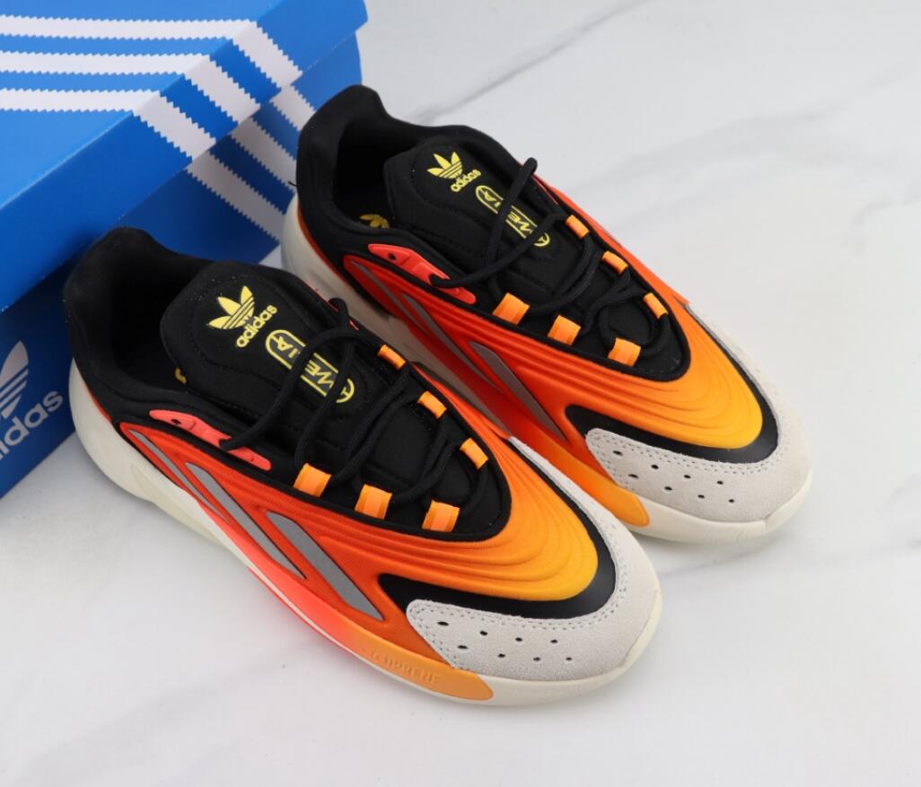 Adidas OZELIA Clover Retro Joker: Lightweight, Breathable, Unisex Sports Shoes for Casual Running