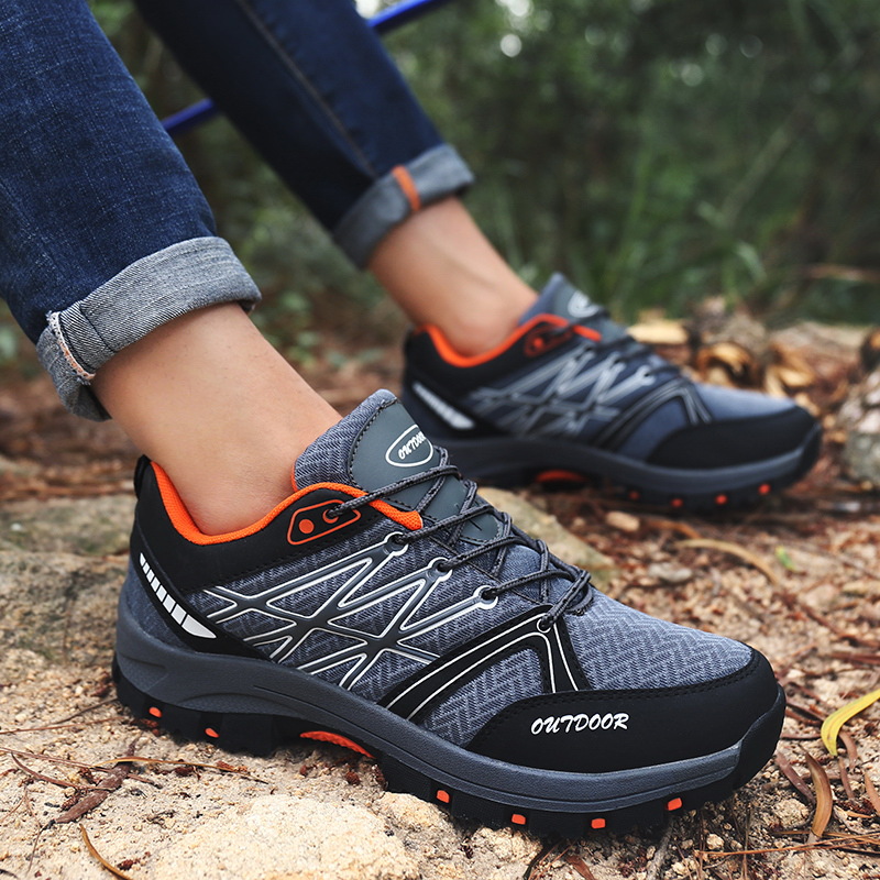 Spring and Autumn New Outdoor Creek Crossing Shoes Swimming and Mountaineering Shoes Hiking Fashion Flyknit Shoes