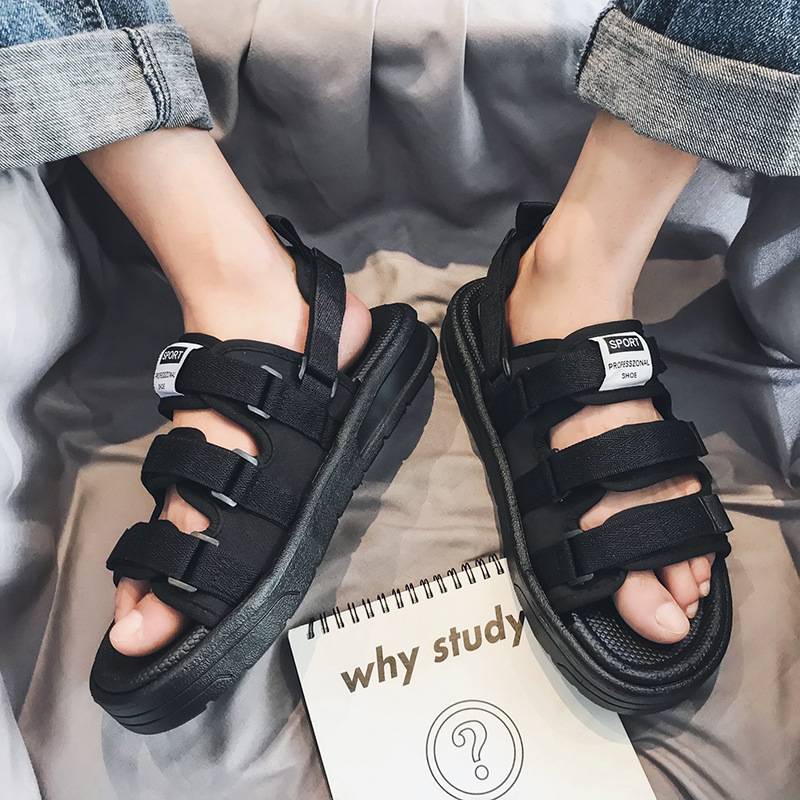 Sandals for men's 2024 new anti slip outerwear thick soled casual youth driving sports beach ins trendy shoes