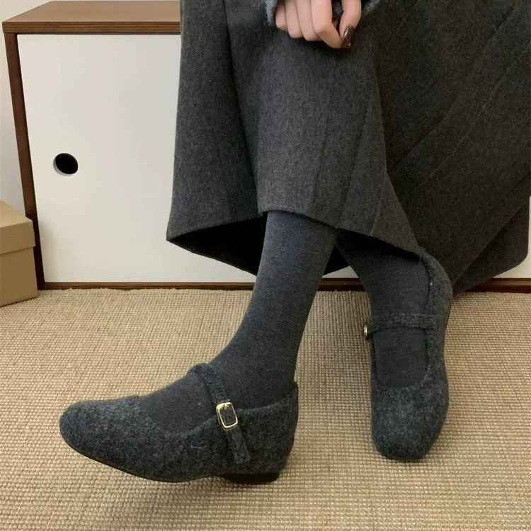 1Pair Internally raised gray fur shoes for external wear, versatile for autumn and winter 2025, Mary Jane single shoes