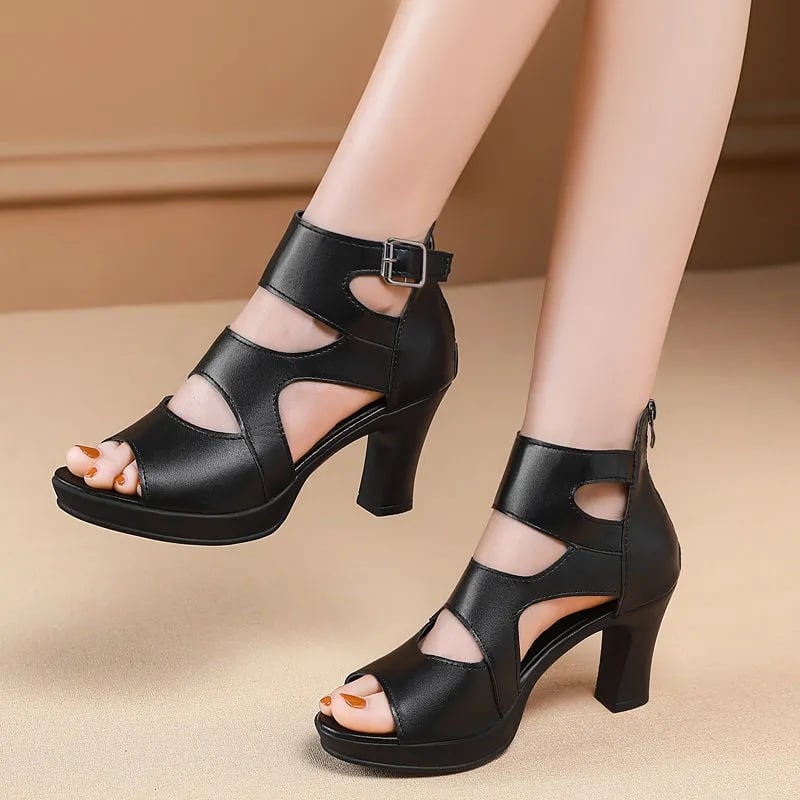 2024 Summer New Lazy Flat Slippers Round Head Rivets Casual One-word Sandals Roman Sandals Women's Outer Wear