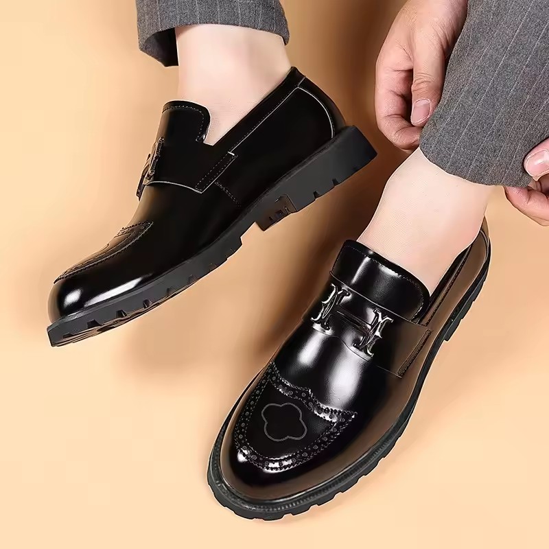 Open bead matte craft leather shoes with men's polished dual tone upper and men's shoe cover