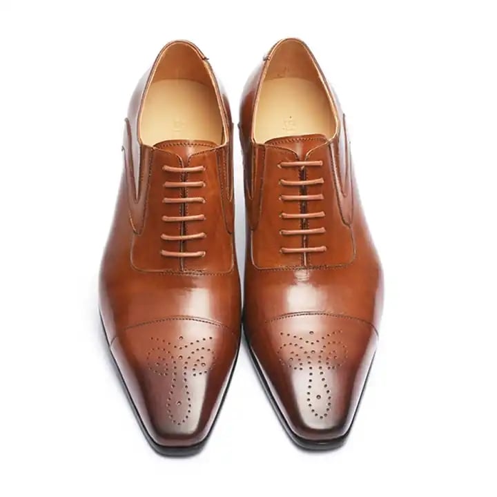 2025 Hot-selling Men's Dress Shoes Leather Luxury Fashion Groom Wedding Shoes Men Style Oxford Formal Shoes