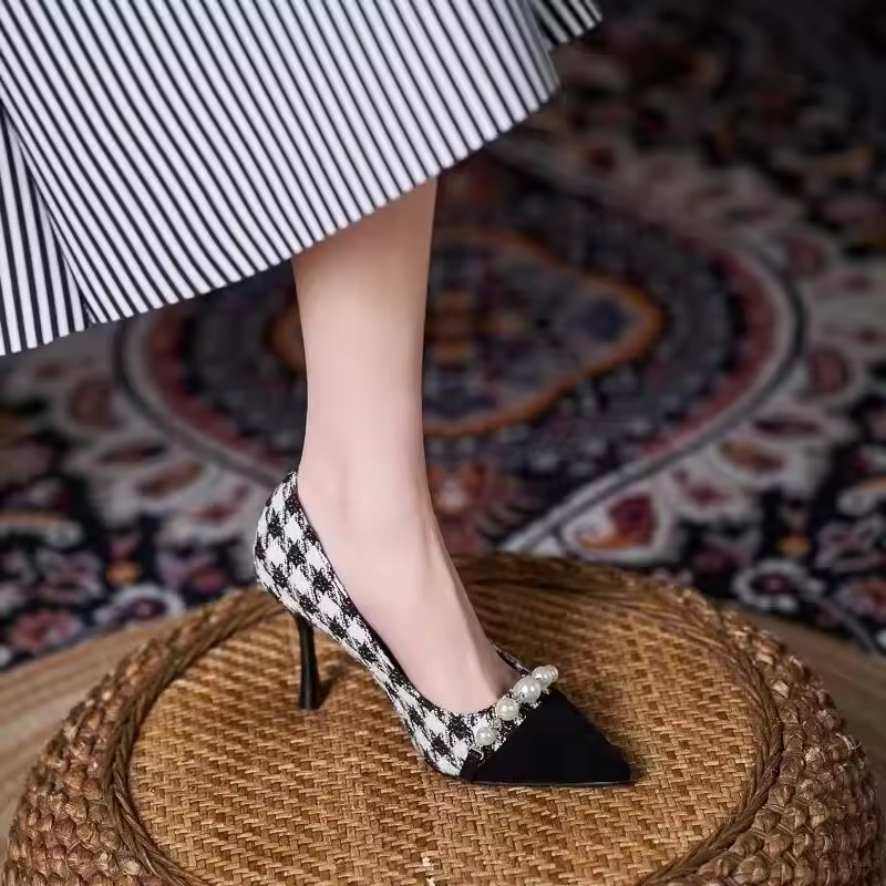 Classic Fashion Spring and Fall Stiletto Women's Shoes 2025 Influencer Style Pointed Toe Stiletto Comfortable Casual High Heels