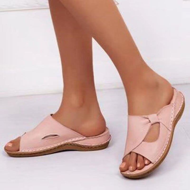 of female manufacturers of large size foreign trade sandals and slippers for spring and summer new flat bottomed