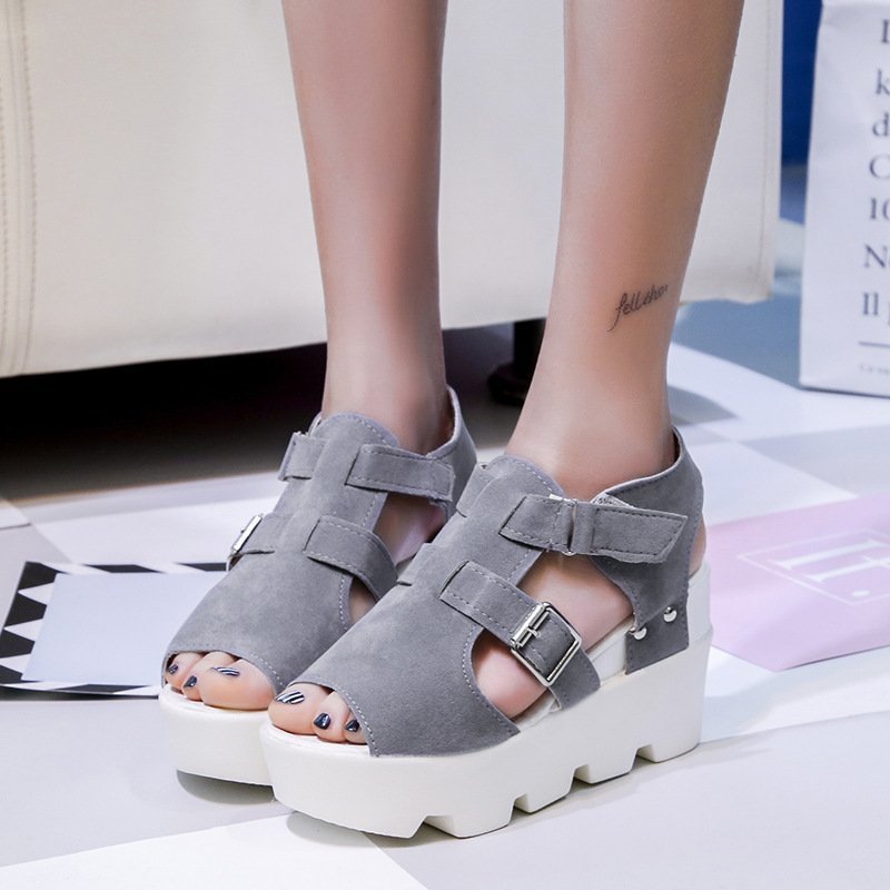 Korean Spring/Summer Thick Sole Fish Mouth Shoes for Women with Elevated Wedge Heels Sandals, Water Platform Matsuke, Stude