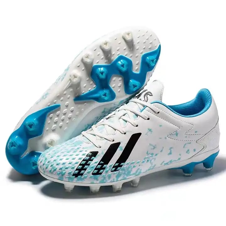 Men Cleats Football Boots High Top Soccer Sneakers Turf Futsal Outdoor Fashion White Sport Shoes