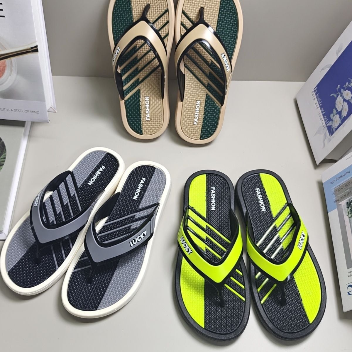 Summer New Soft Bottom Anti Slip Wear-resistant and Odor Proof Thick Bottom Slippers
