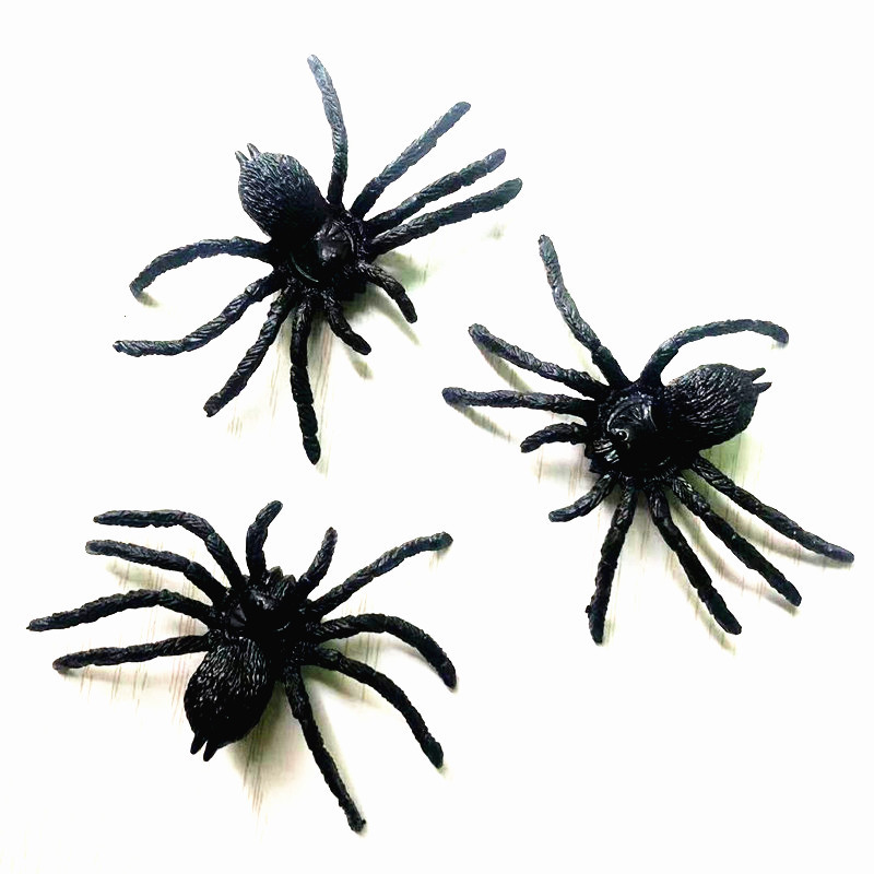 Black Spider Plastic Simulation Big Spider Halloween April Fool's Toy 8*6*1.1cm Fake Spider