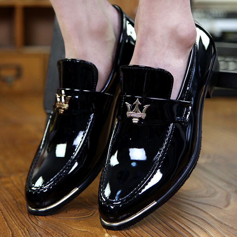 Retro Classic Men's Loafers Breathable Brand Men's Boat Shoes Large Casual Men's Shoes Chaussures Homme Outdoor Male Footwear