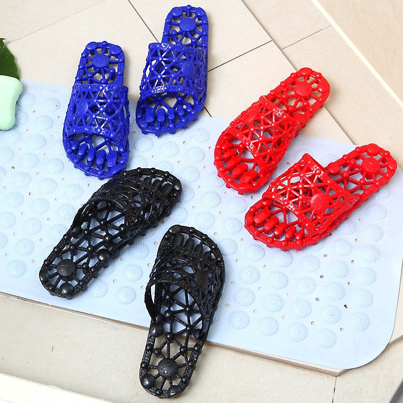 Men's hollow home leaking slippers bath non-slip massage slippers sandals women's summer pedicure massage slippers