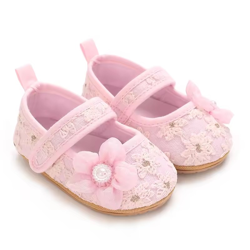 Spring New Baby Shoes Lace Embroidered Shoes Exquisite Princess Shoes Anti Slip Soft Soled Women's Baby Walking Shoes