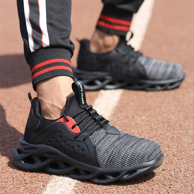Men's Flyknit Wear resistant Labor Protection Shoes, Anti smashing and Anti piercing Work Shoes