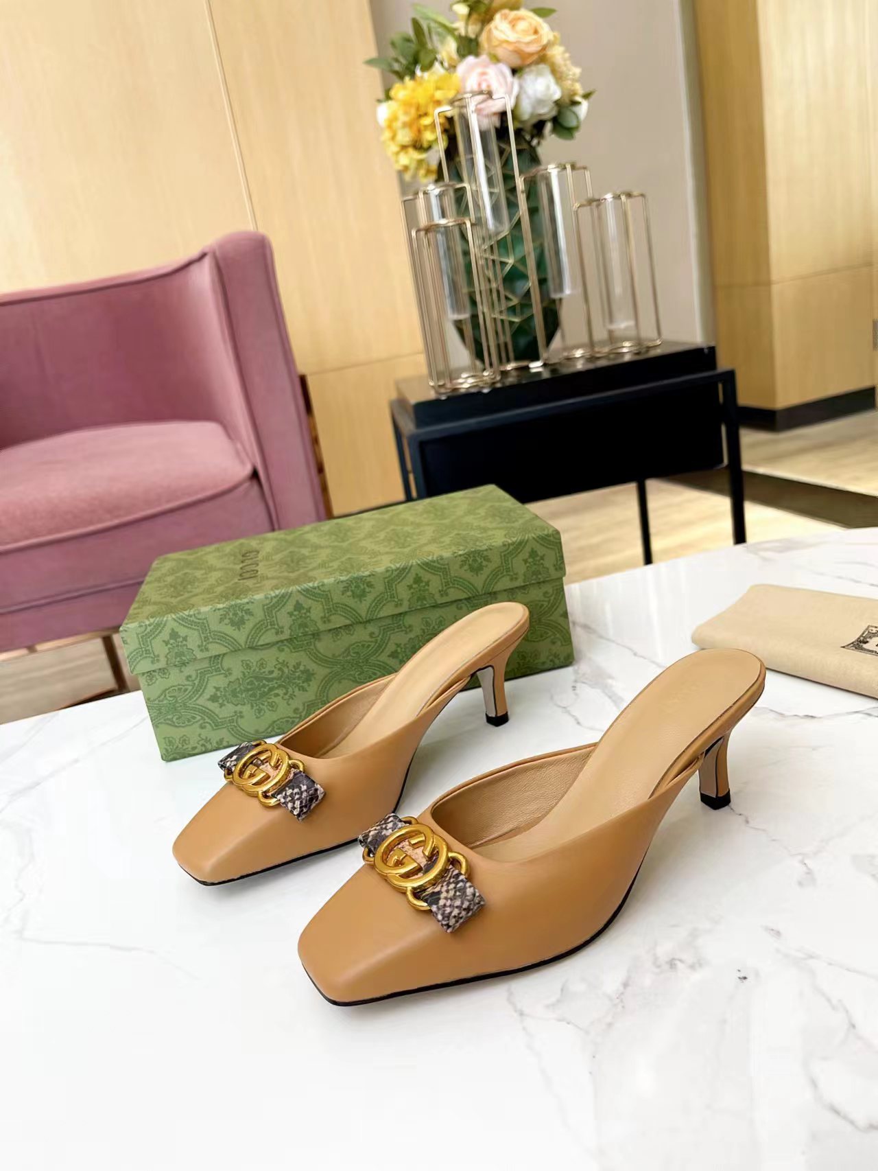 Gucci new fashion trend sandals women's casual shoes all-match temperament high heels