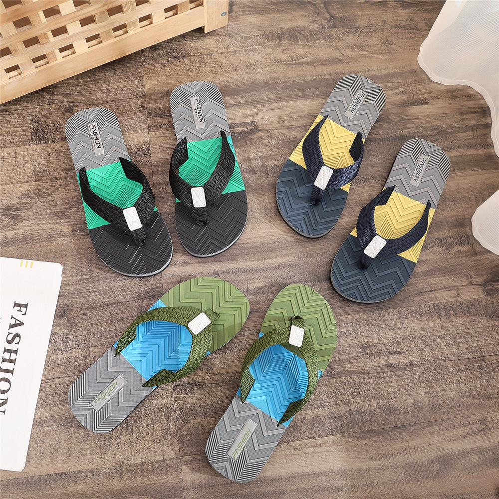 Summer New Type Miter Slippers Men's Outwear Fashion Leisure Beach Men's Miter Slippers Clip Feet Sandals