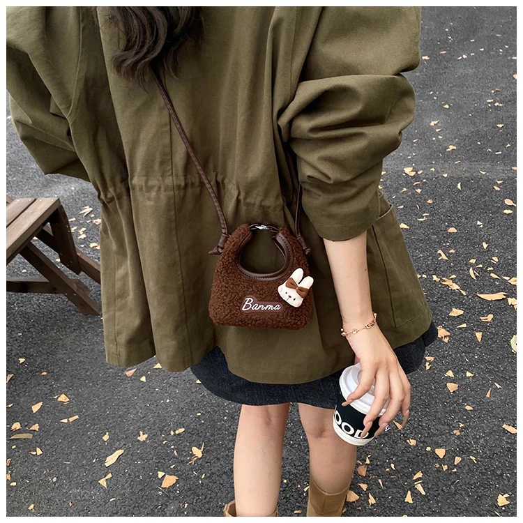 Fluffy Mini Handbags Embroidery Cute Letters Print Rabbit Appliques Fleece Crossbody Bag Casual Female Lipstic Messenger Packs
