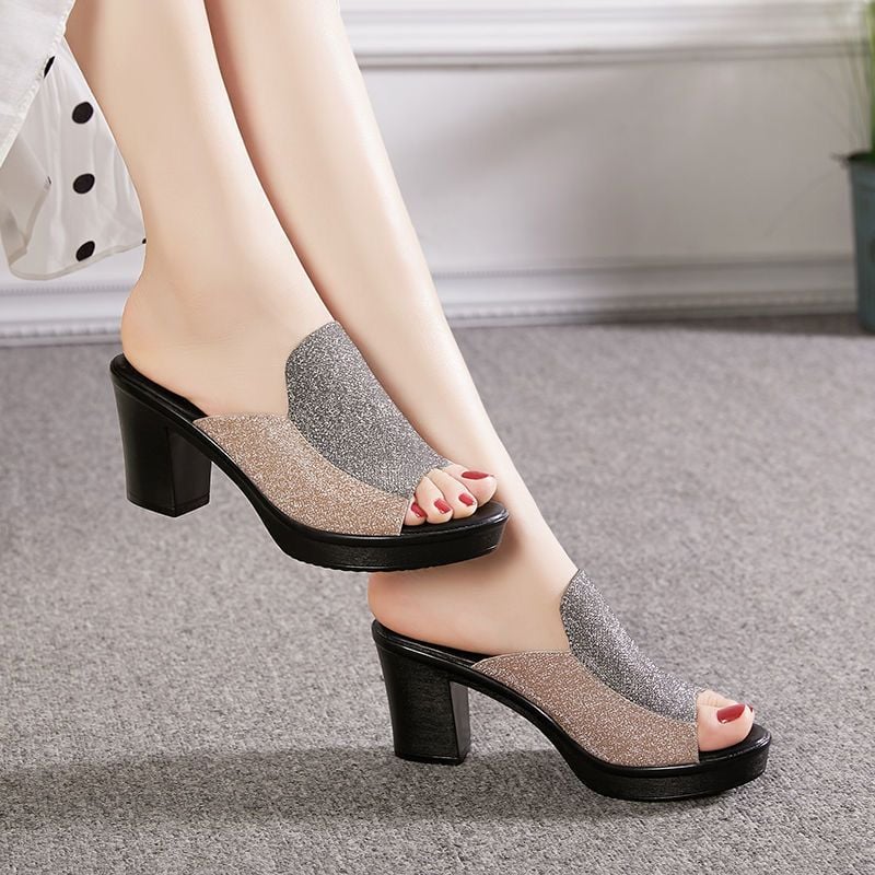 New High Heel Slippers for Women Square Heel Platform Women Sandals Thick-heeled Bright Leather Solid Color Casual Shoes