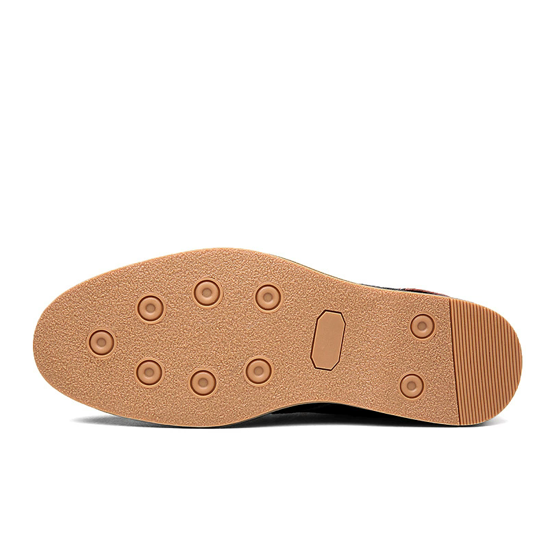 2025 Men's Leather Shoes Fashion Business Leisure Handmade Stitching Chelsea Leather Shoes
