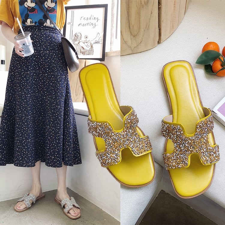 Women's H slippers new fashion outdoor multifunctional slippers, wearing flat slippers H ladies flat slippers sandals