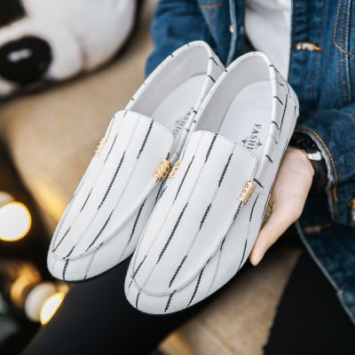 Spring new men's shoes social guy casual shoes lazy tide shoes set foot peas shoes men's stripes 39-44