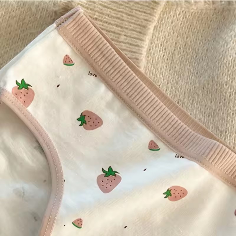 5PCS Kids Girls Cotton Soft Antibacterial Briefs Baby Cute Strawberry Print Panties 2+y Young Children Thin Breathable Underwea