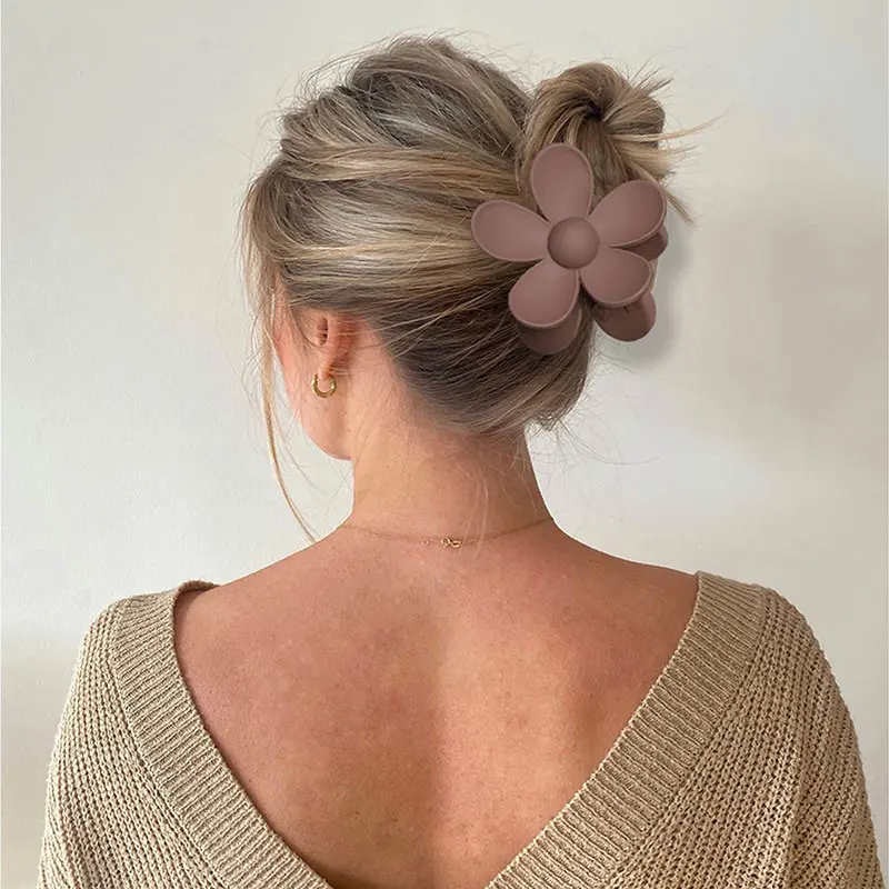 Korea Flower Shape Hair Claw Clip for Women Girls Barrette Crab Hair Claws Ponytail Hairpins Bath Barrette Headwear Accessories