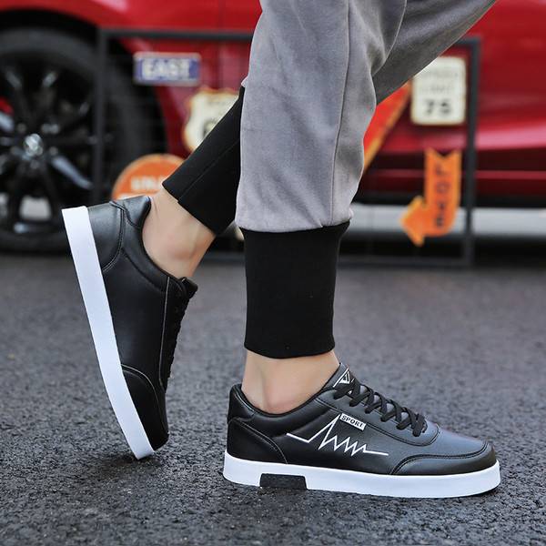 spring and summer men's Korean version of the wild casual sports shoes