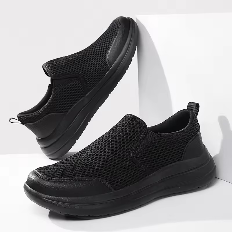 2025 New Fashion Trend Man Shoes Lightweight Soft Comfortable Non-slip Flat Shoes Outdoor Casual Sports Shoes