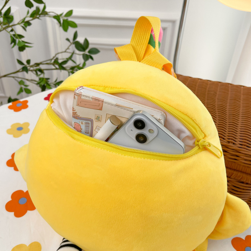 Cross border internet celebrity e-commerce new strawberry egg stuffed toy backpack cartoon cute one shoulder phone zero wallet