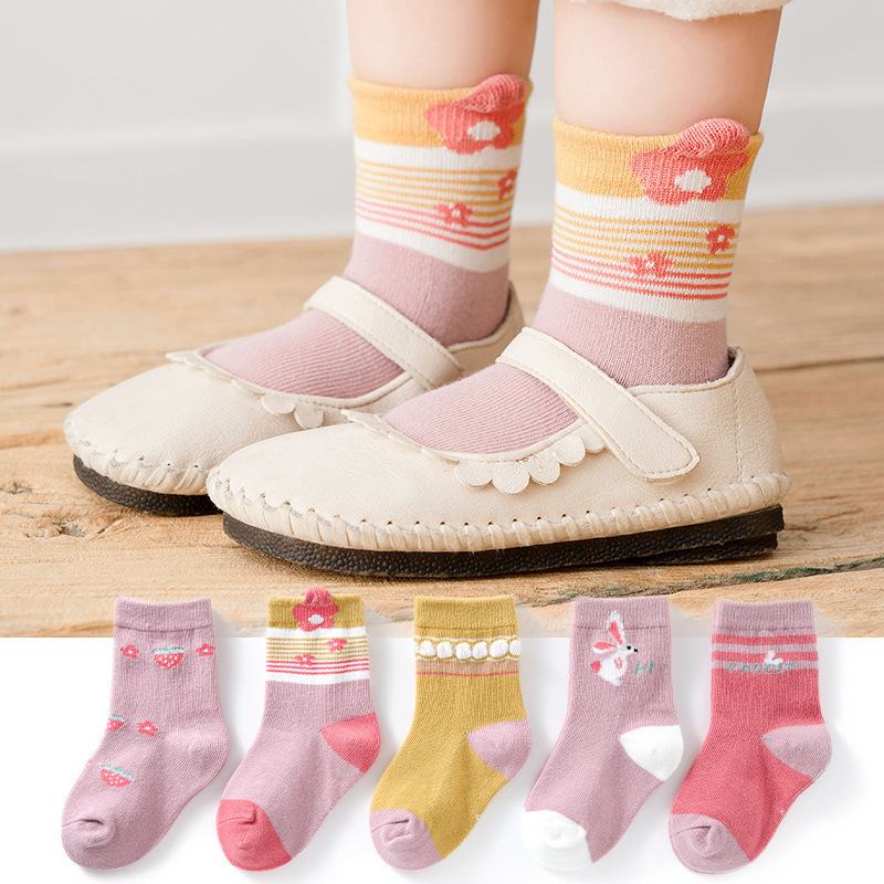 5 pairs of medium tube pure male autumn and winter female baby cartoon children's socks polyester cotton floor socks
