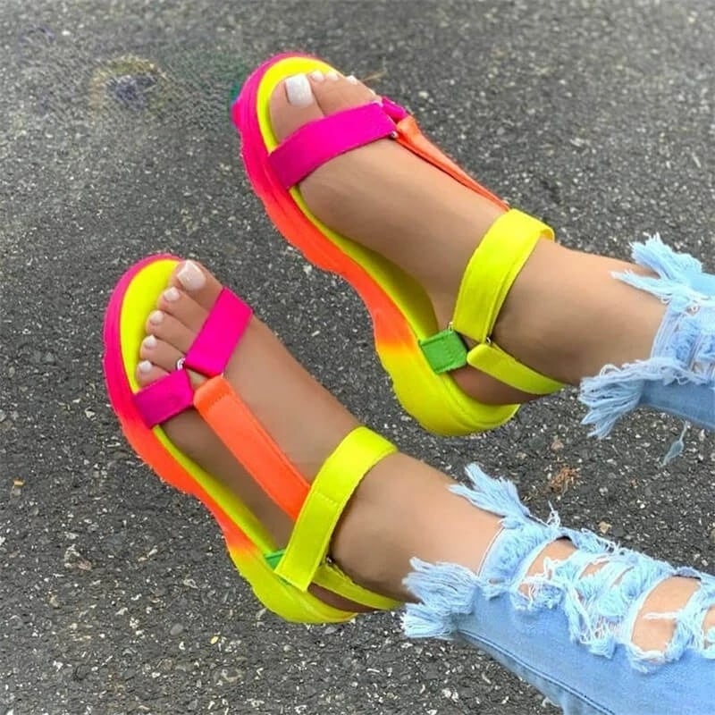 2023 New Big Size 43 Multi Colors Casual Shoes Beach Sandals Woman Flat Comfortable Sandals Female Light Sandales pour femmes