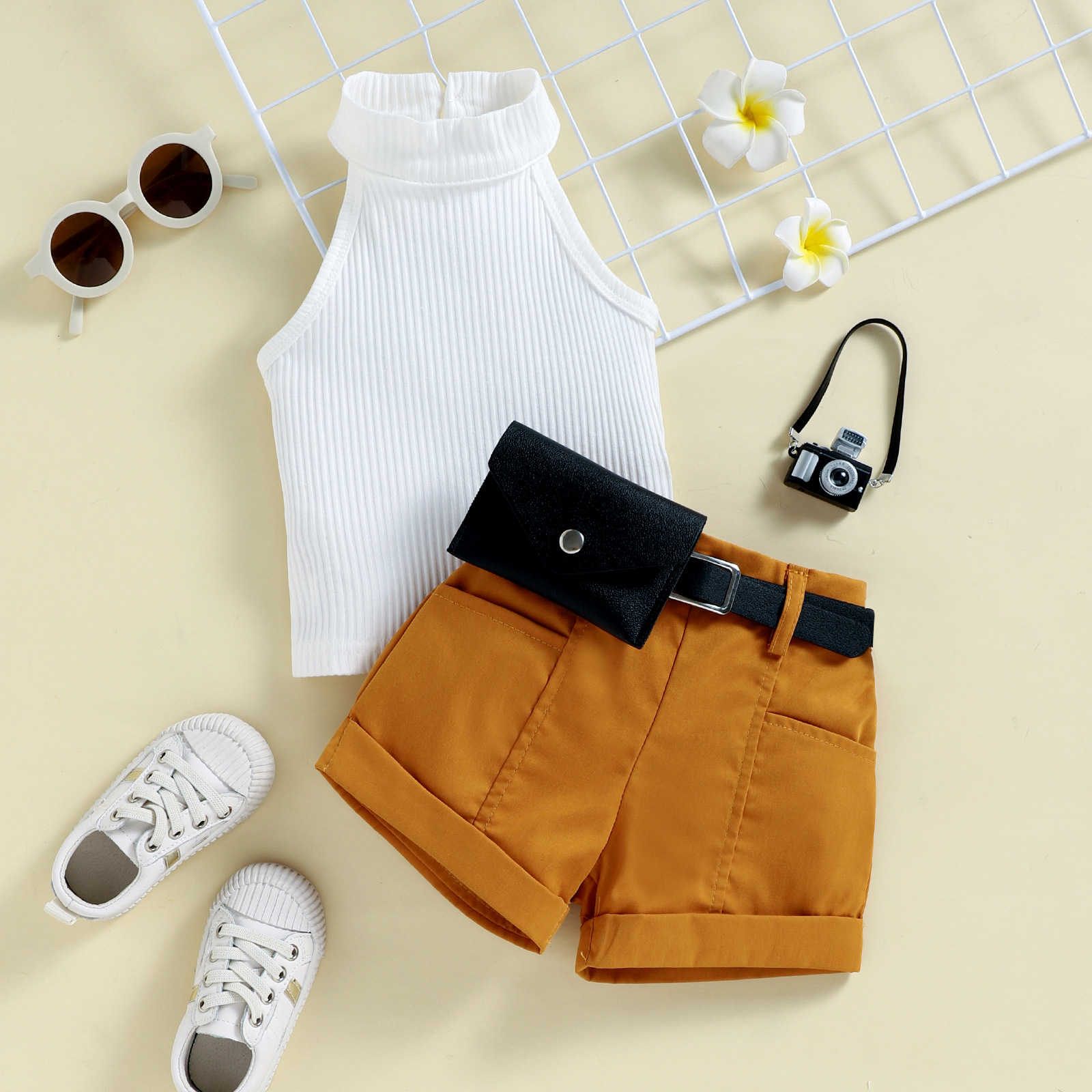 Little Girl Three-Piece Outfits Solid Color Sleeveless Ribbed Stand-Up Collar Tops + Belted Short Pants + Small Waist Pack 6M-4T