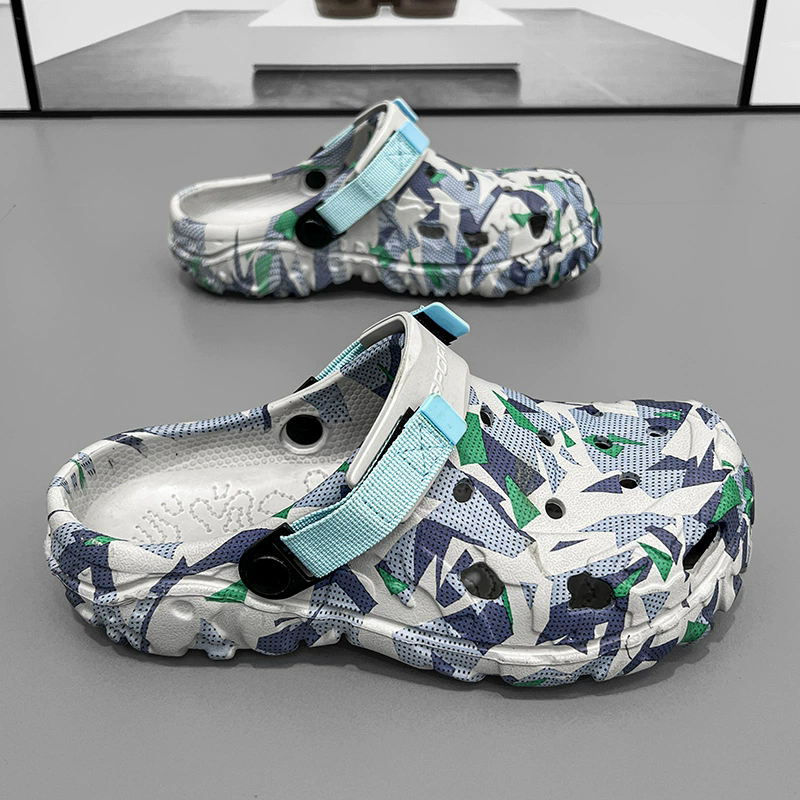 Summer Men Aqua Shoes Slippers EVA Men Outdoor Water Clogs Male Beach Shoes Fashion Water Shoes Luxury Sandals Comfort Home