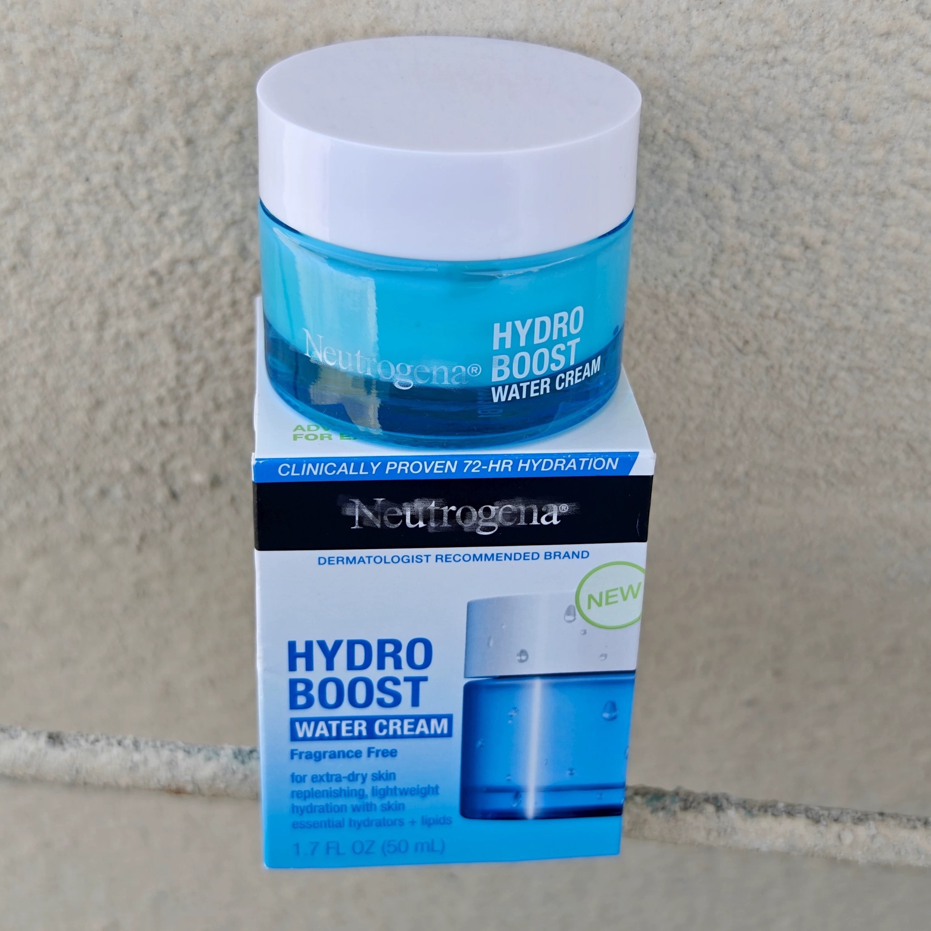 Jualan Panas Hydro Boos Gel Krim Pelembap Muka Jelas dengan Asid Hyaluronik 48g Wangi Tidak Berbau 10.12