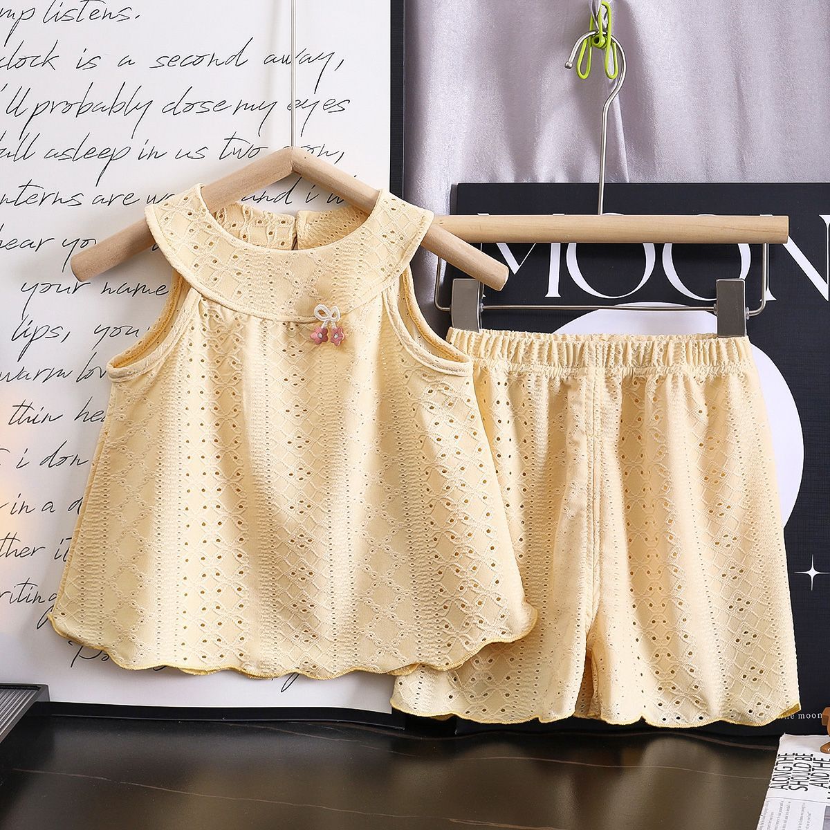 2 Kids Hollow Out Jacquard Breathable Mesh Tops Girls Camisole Skirt Pants Sets Summer New Baby Korean Ruffle Edge Vest Set