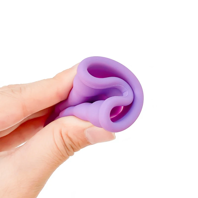 Foldable Retractable Silicone Menstrual Cup with Cover Women Menstrual Nursing Products