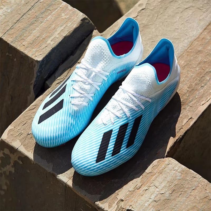 Hot Seller Men Indoor Soccer Shoes Turf American Chaussures De Football Men's Football Boots