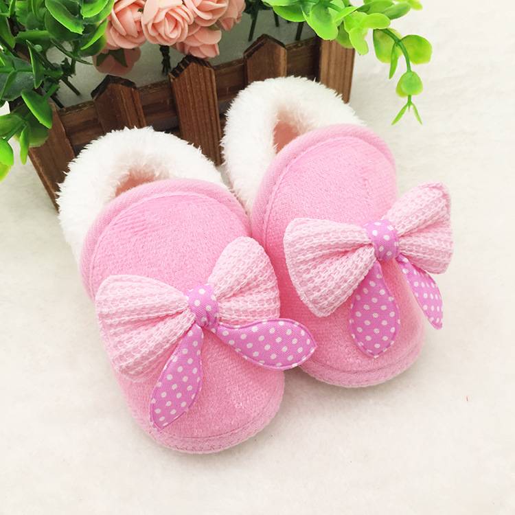 Winter boots cute baby female baby comfortable soft bottom toddler shoes