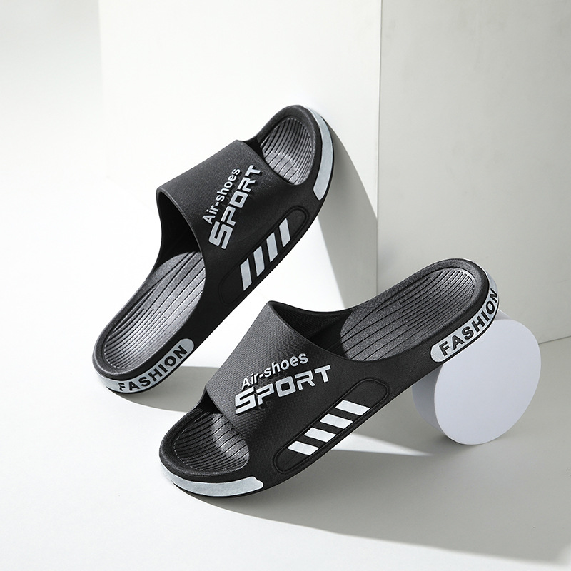 1 pair of men's sandals and slippers Outdoor indoor home Men's anti slip Student couple sandals and slippers Men