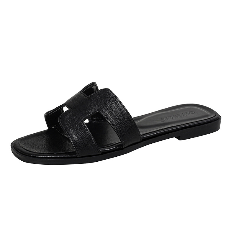 Hermes slippers for women's summer outdoor wear, new flat bottomed travel and vacation beach one size large sandals