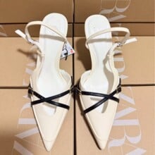 New cross thin strap high-heeled shoes with pointed edges that look slim, patent leather thin heels, cross buckle strap toe caps