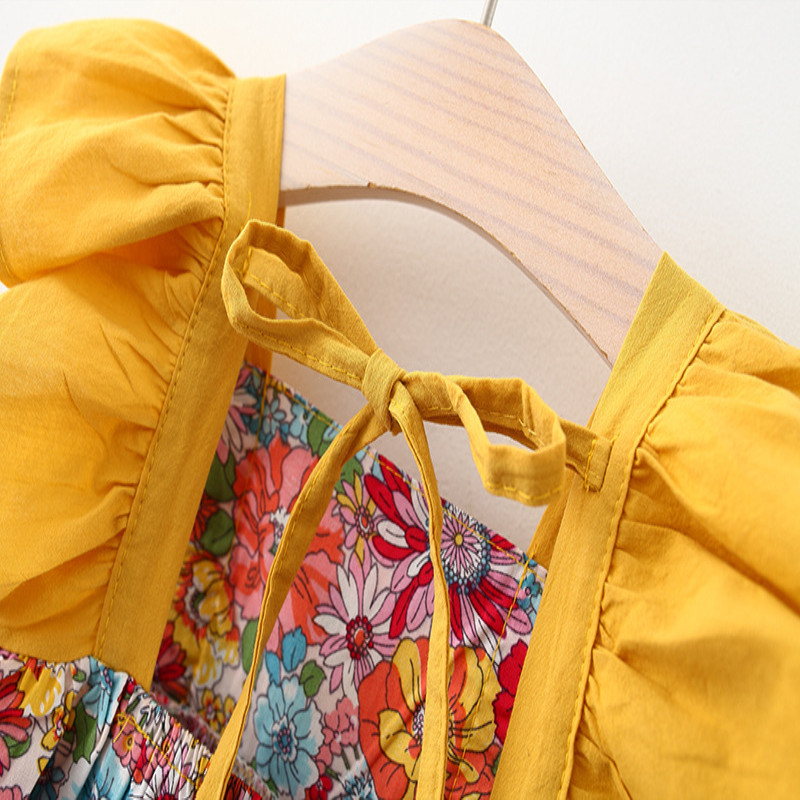 Summer New Fragmented Flower Flying Sleeve Dress Girls' Flying Sleeve Skirt Comes with the Same Hat as a Gift