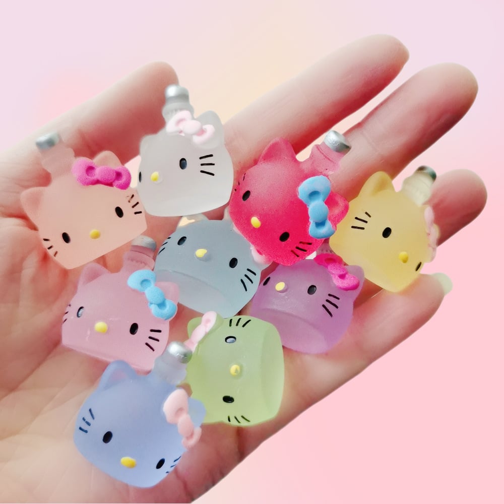 10pc new luminous effect KT cathead perfume bottle DIY food accessories resin ornaments