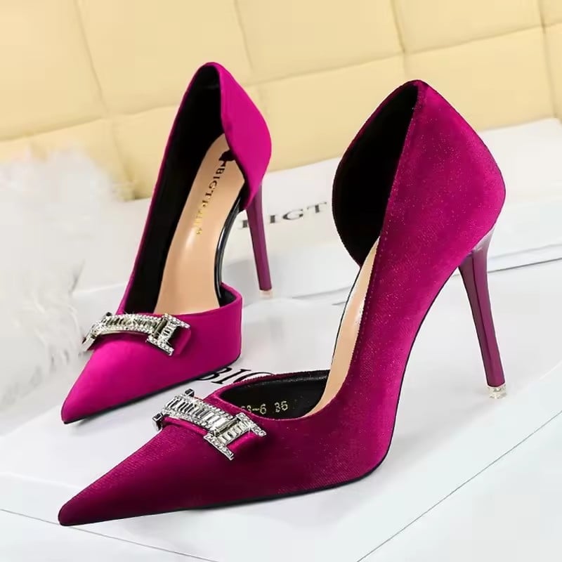 New Arrivals Fashion CRYSTAL Side Hollowing Women Corduroy Pumps Lady Wedding Bridal Thin Heels Shoes