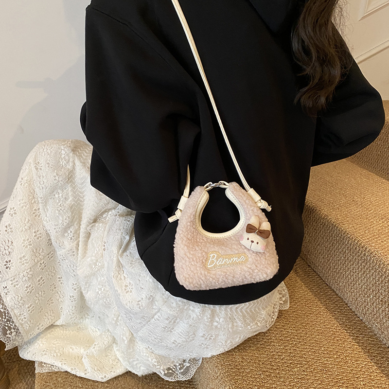 1PC Lamb Hair Bunny Mini Girl's Change Accessory Bag Autumn and Winter New Retro versatile Children's Crossbody Bag
