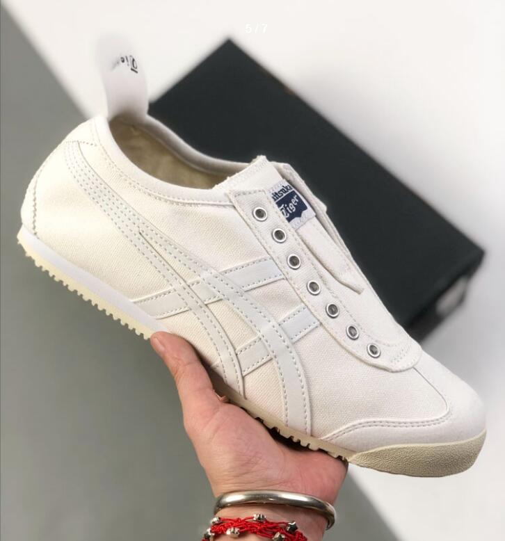 Asics Onitsuka Tiger is a lightweight, non slip, flat bottomed, wear-resistant, and non slip casual sports running shoe