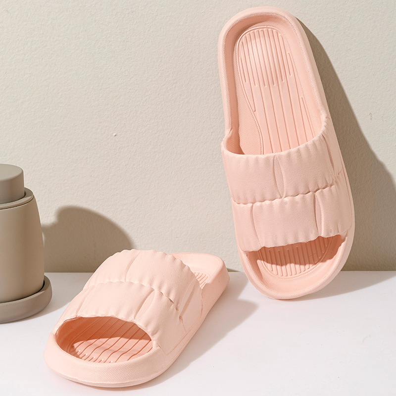 Soft Bottom Slippers for Women Home Bathroom Home Bath Non-slip Couple Summer Sandals for Men Summer Wear Comfortable